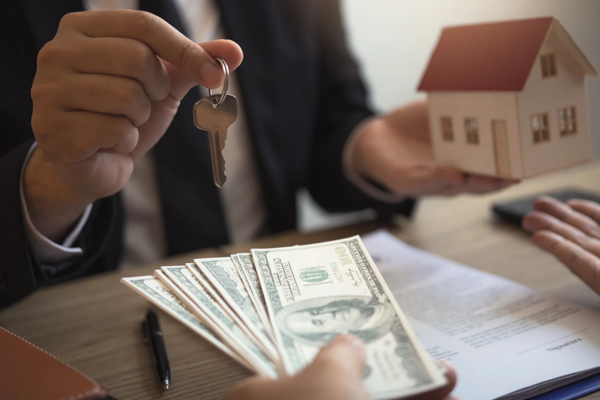 Bezpieczna sprzedaż nieruchomości za gotówkę – Poradnik dla sprzedających